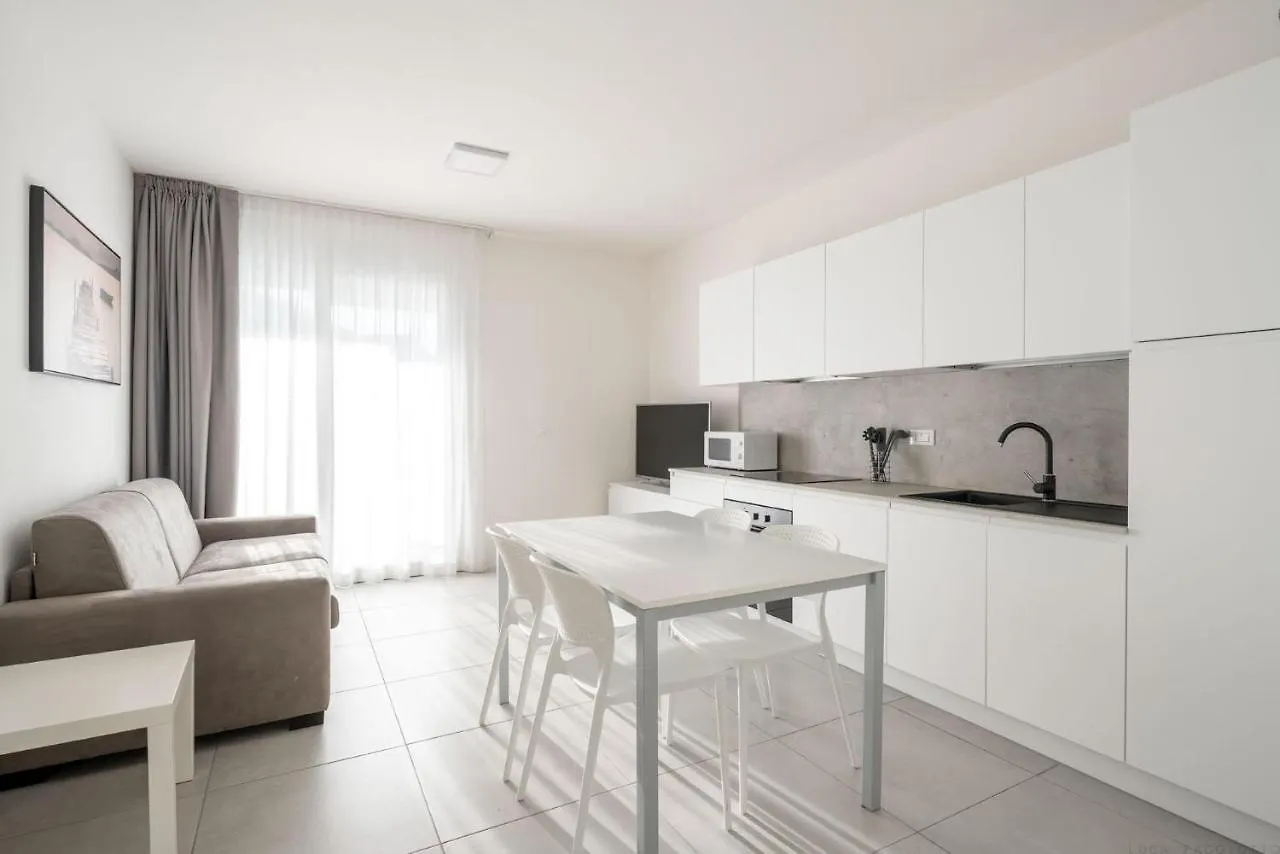 Immobiliare Jvl - Vm2 Apartment Lido di Jesolo Italy