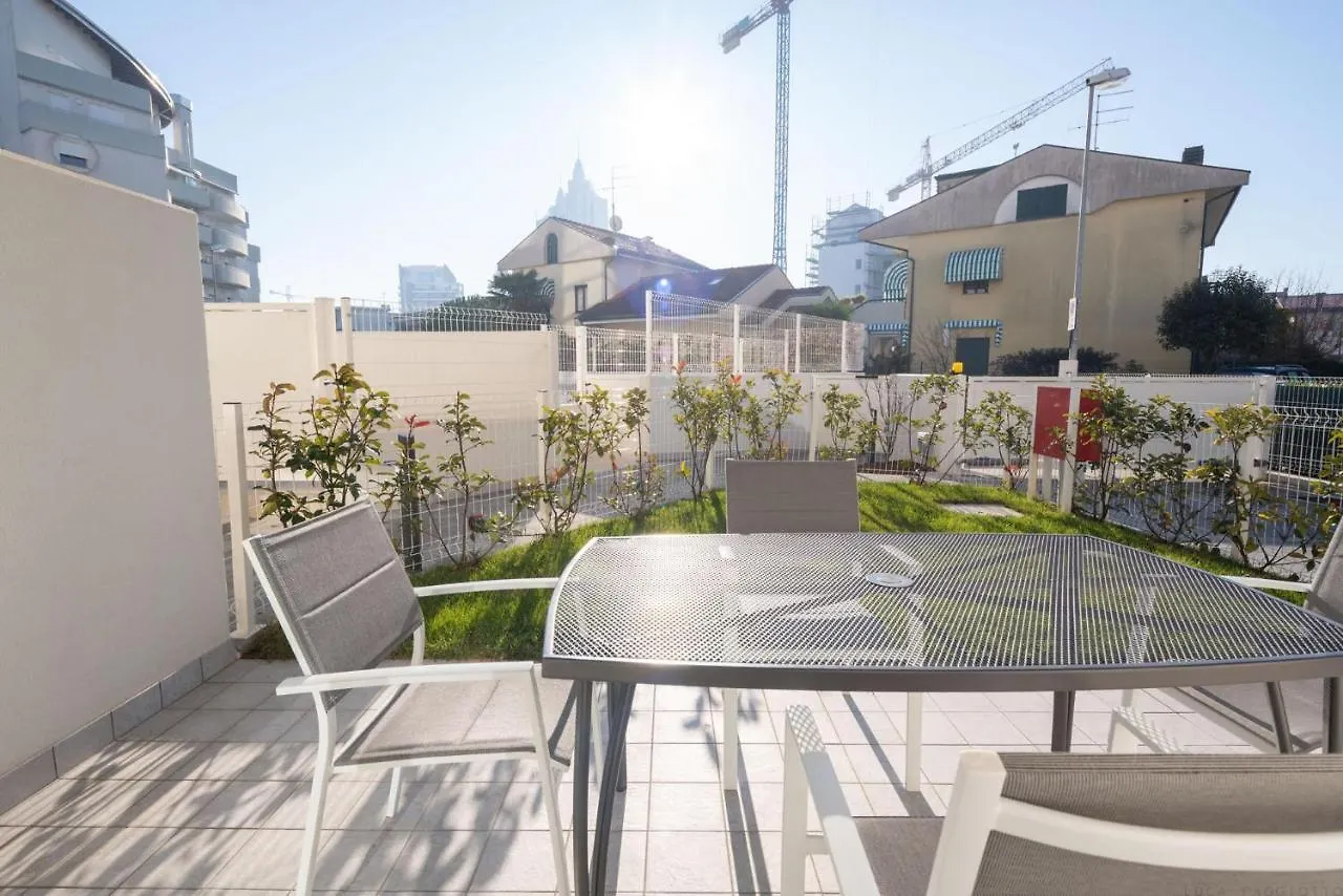 Immobiliare Jvl - Vm2 Apartment Lido di Jesolo 0*,